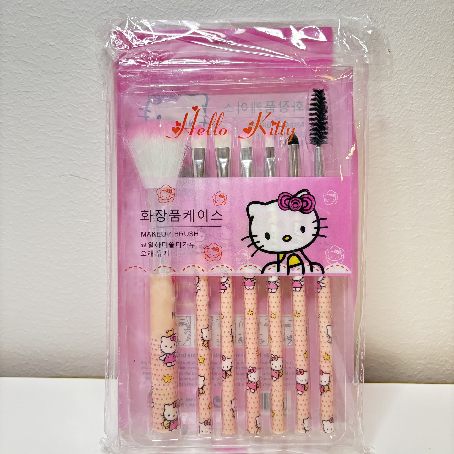 Hello Kitty Makeup Brush